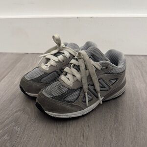 Toddler New Balance Gray Sneakers Size 7